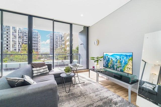 647/1 Finch Drive, NSW 2036