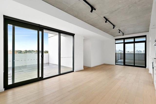 401/77 Hobsons Road, VIC 3031