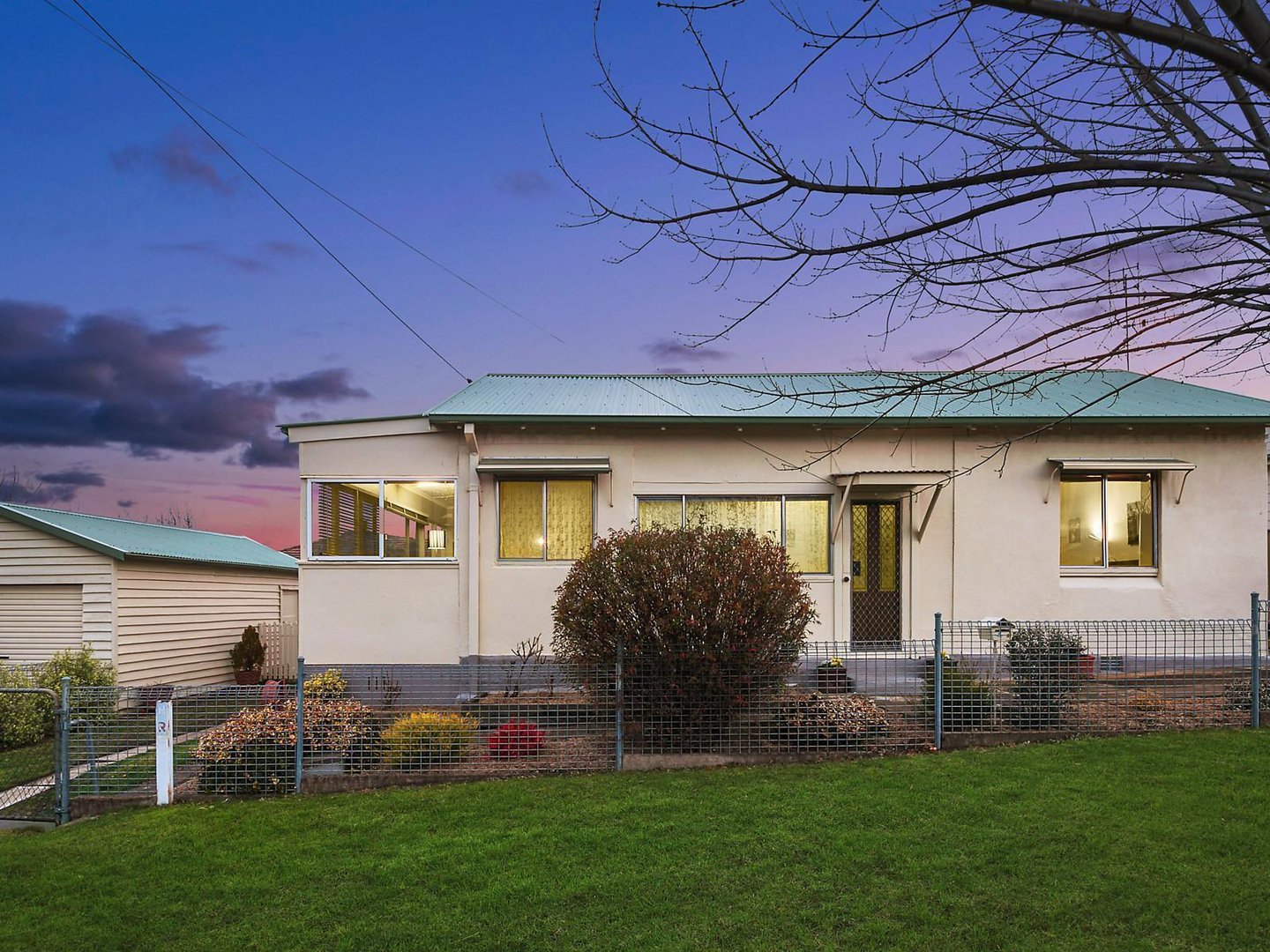 47 Hayes Street, Queanbeyan NSW 2620 Allhomes