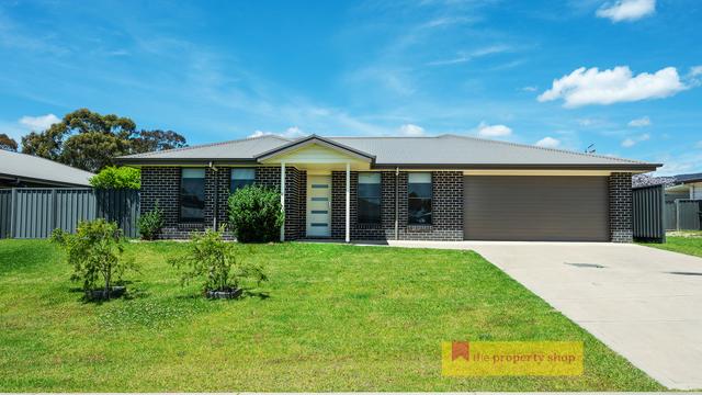 3 Brian Heber Grove, NSW 2850