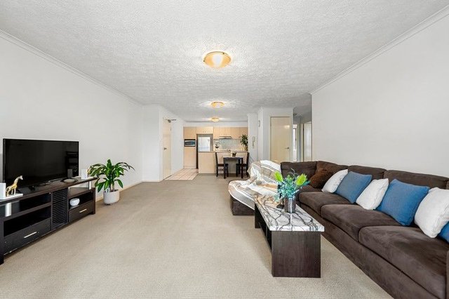 9/8 Mascar Street, QLD 4122