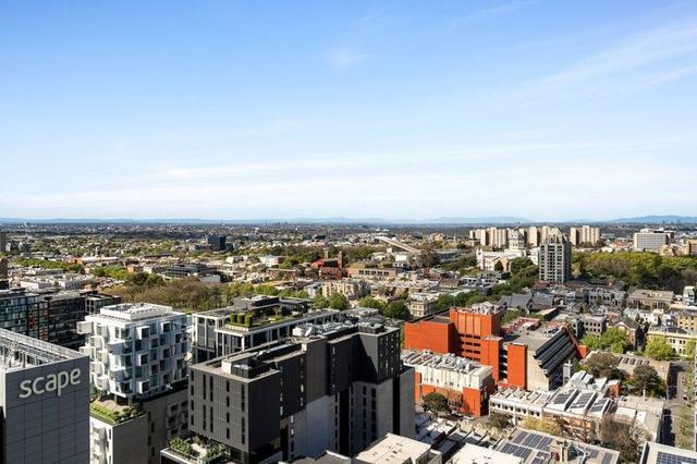 2512/555 Swanston Street, VIC 3053