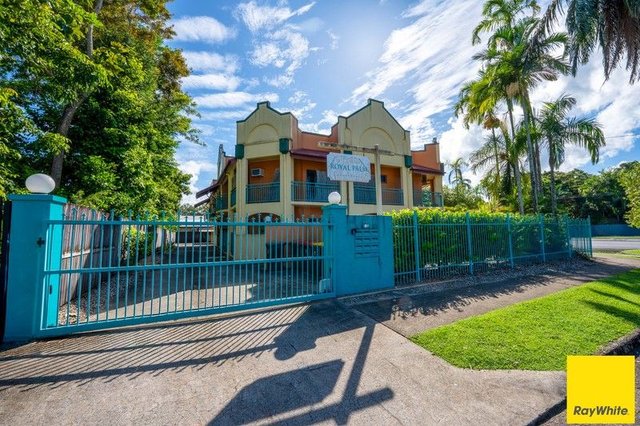 2/32 Little Street, QLD 4870