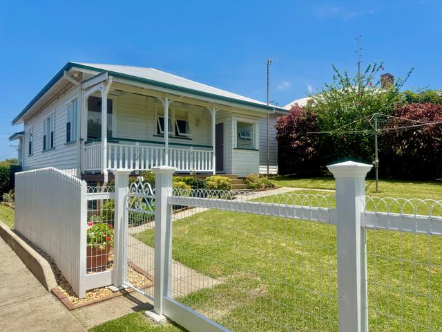 14 Hilltop Avenue, NSW 2500