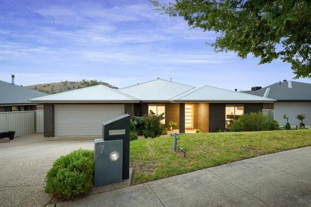 7 Anglesey Street, VIC 3690