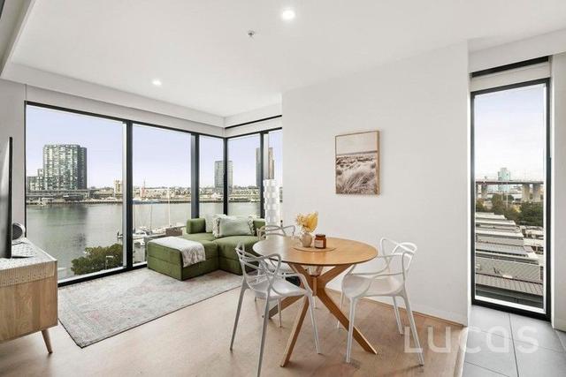 603/8 Pearl River Road, VIC 3008
