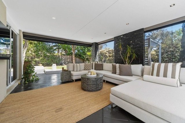 4 Nolan Court, VIC 3977