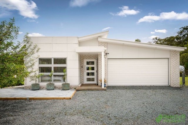 10 Hacker Road, QLD 4500