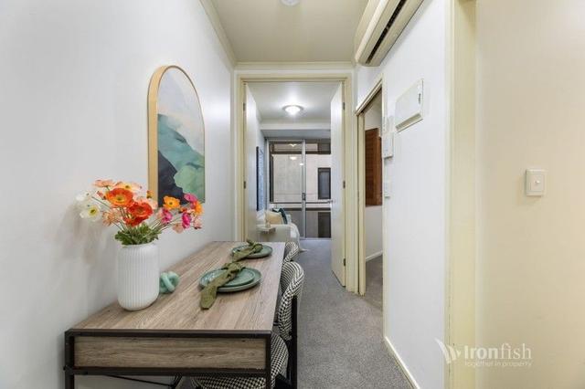 768/488 Swanston Street, VIC 3053