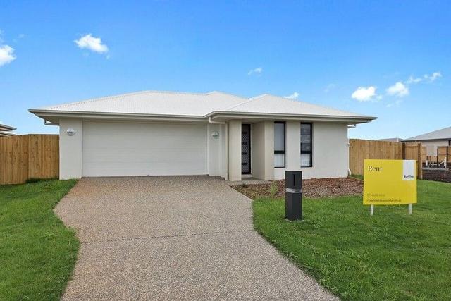 11 Myrtleford Crescent, QLD 4358