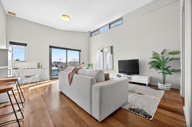 24/21 Rowland Street, WA 6008