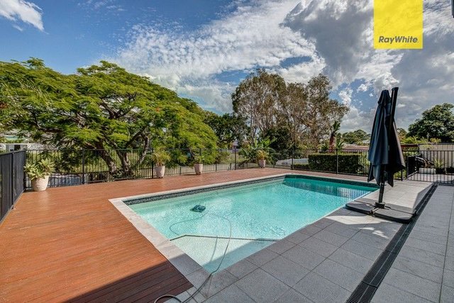 15 Sylvia Street, QLD 4119