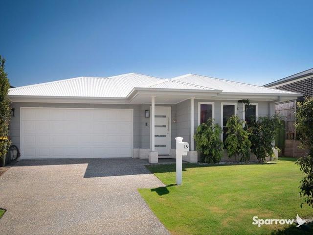 19 Alectura Crescent, QLD 4207