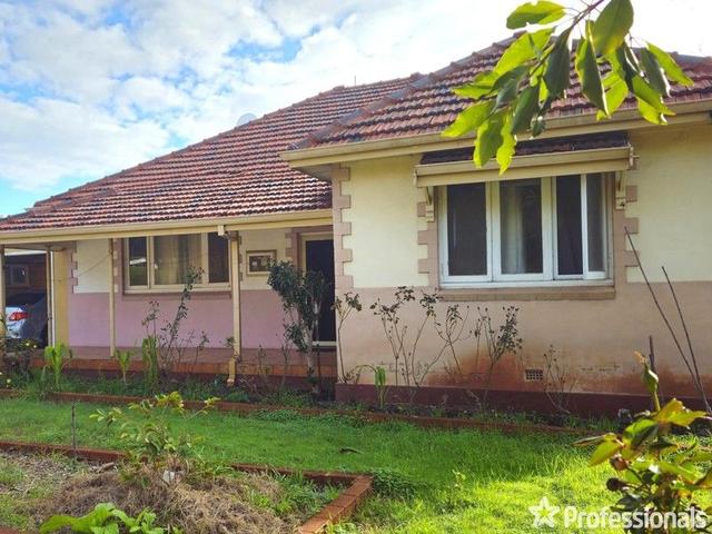70 Scaddan Street, WA 6054