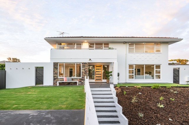 230 Oceanic Drive, WA 6015