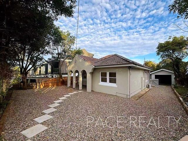 6 Baldwin Ave, NSW 2077