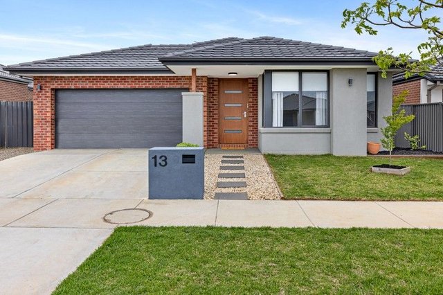 13 Pernonie Street, VIC 3350