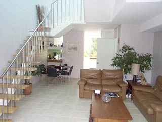 Lounge (2001-01-31)