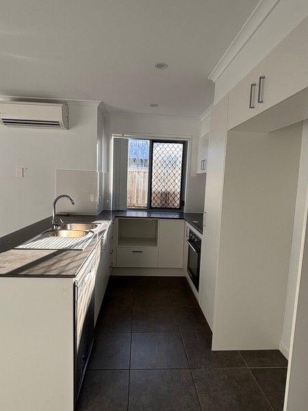 1/19 Silurian Lane, QLD 4503