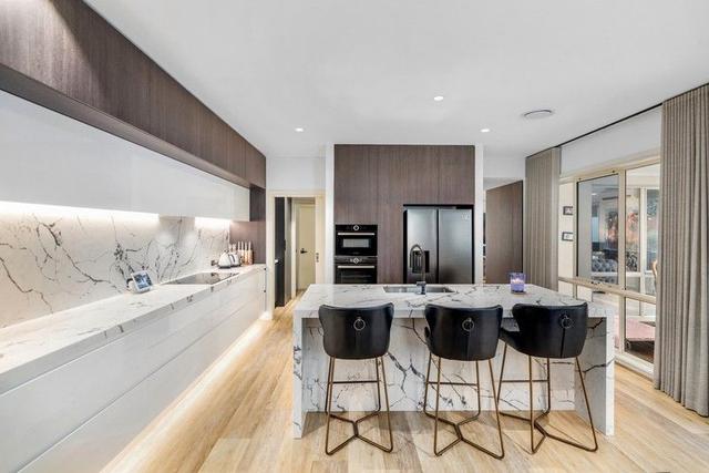 1 St Georges Crescent, VIC 3202
