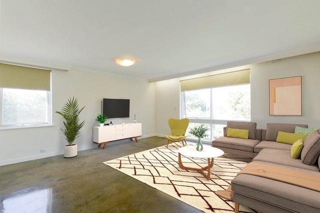 2/24 Pental Road, VIC 3161