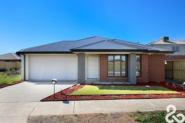 15 Myee Loop, VIC 3750
