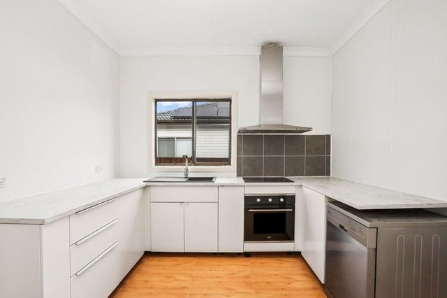 23 Kambala Crescent, NSW 2165