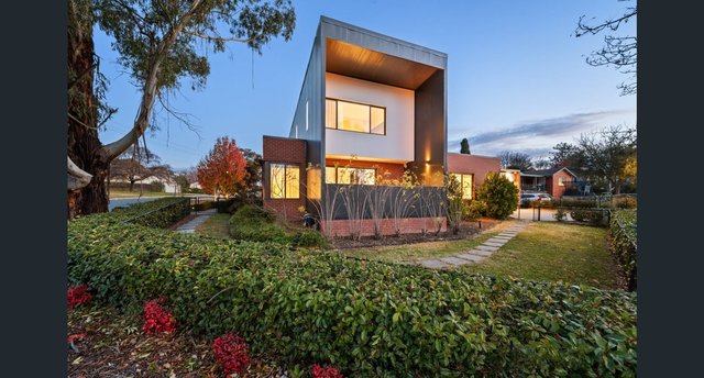 1 Leane Street, ACT 2605