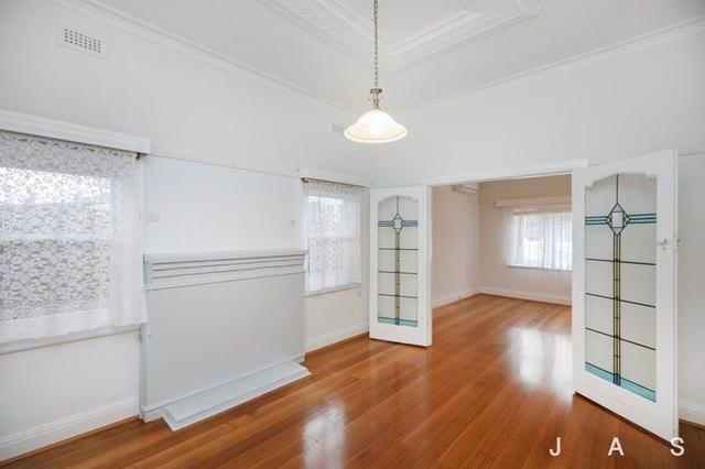 29 Rosamond Road, VIC 3012