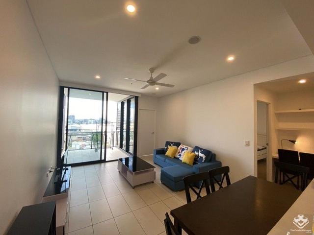 ID:21153196/19 Hope Street, QLD 4101