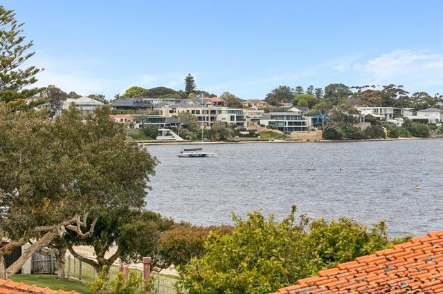 8/18 Victoria Avenue, WA 6010