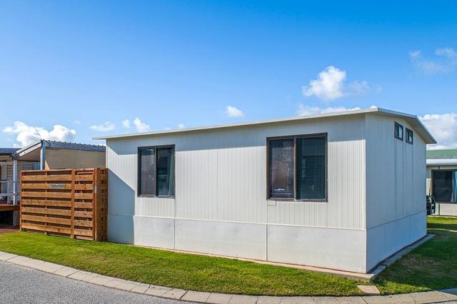 140/1 Williams Way, WA 6042