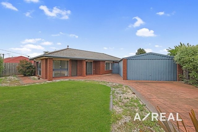 4 Stevenage Crescent, VIC 3023