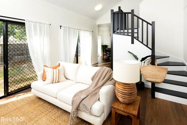 21/1 Michel Place, QLD 4680