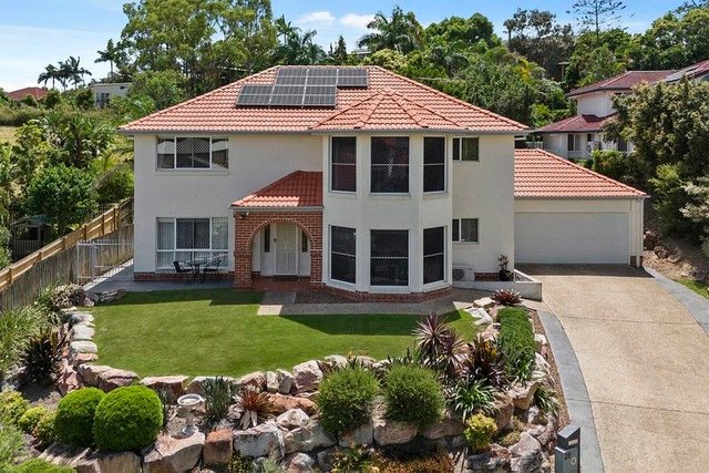 26 Shuttle Place, QLD 4035