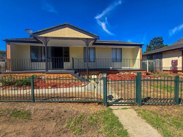 5 Yarrawin Way, NSW 2560