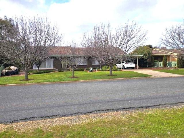23 McCracken Avenue, VIC 3480