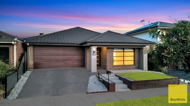 17 Dewpond Drive, VIC 3029