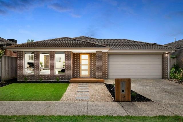 13 Millbrook Terrace, VIC 3756