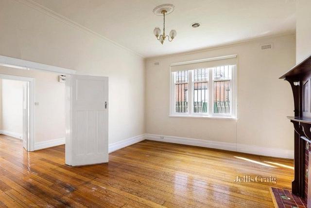 15 Lang Street, VIC 3054
