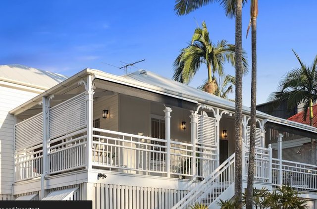 1/10 Cook Street, QLD 4059