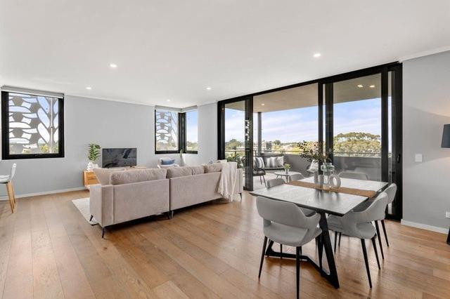 403/8 Henley Street, WA 6152