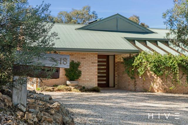 18 Lonergan Drive, NSW 2620