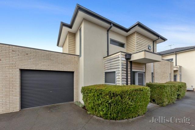 2/71 Lloyd Street, VIC 3081