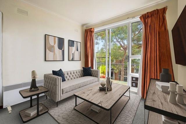 12/23 Robe Street, VIC 3182