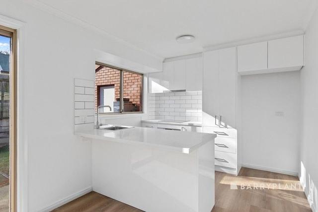 2/494 Scoresby Road, VIC 3156
