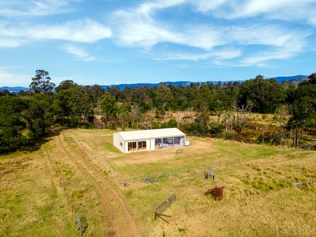 27 Yankees Gap Fire Trail, NSW 2550