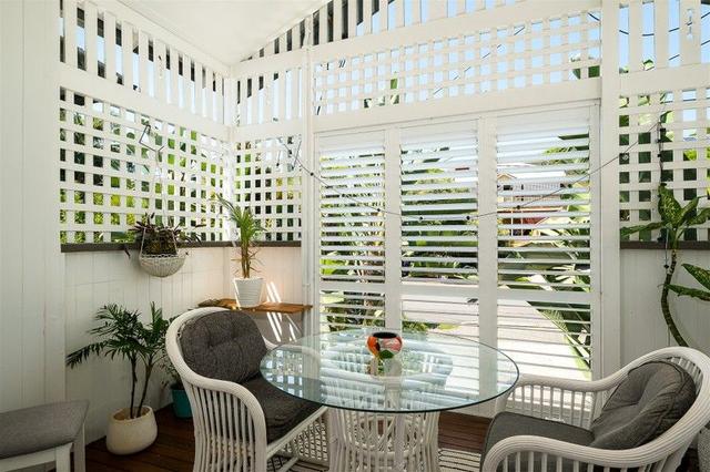 20 Young Street, QLD 4064