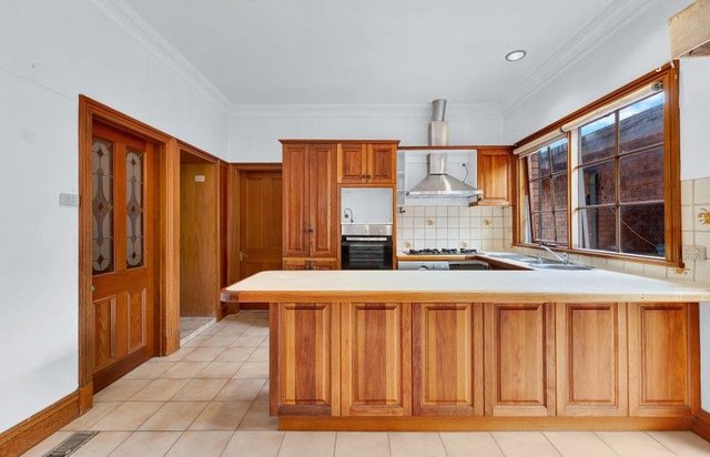 18 Manchester Street, VIC 3122