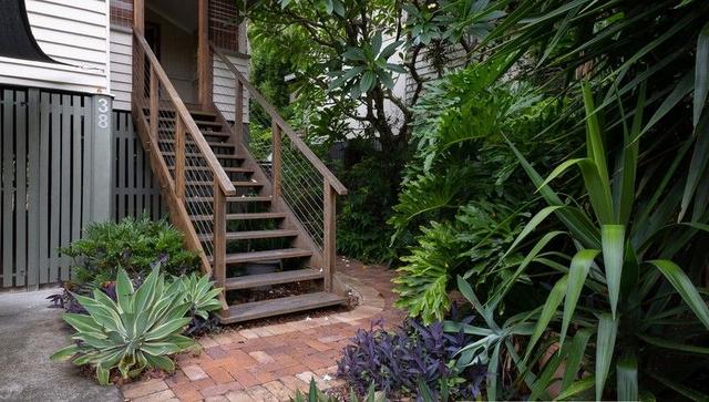 38 Tamar Street, QLD 4103